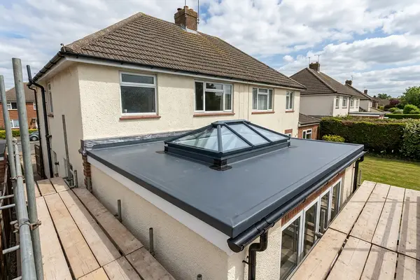 Illustration of flat roofing work